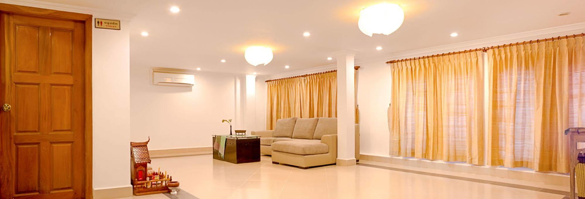 Aime House & Niisaii Apartment Phnom Penh Exterior photo